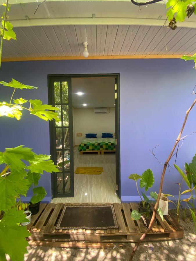 Rashuthere Maldives Rasdhoo Екстериор снимка
