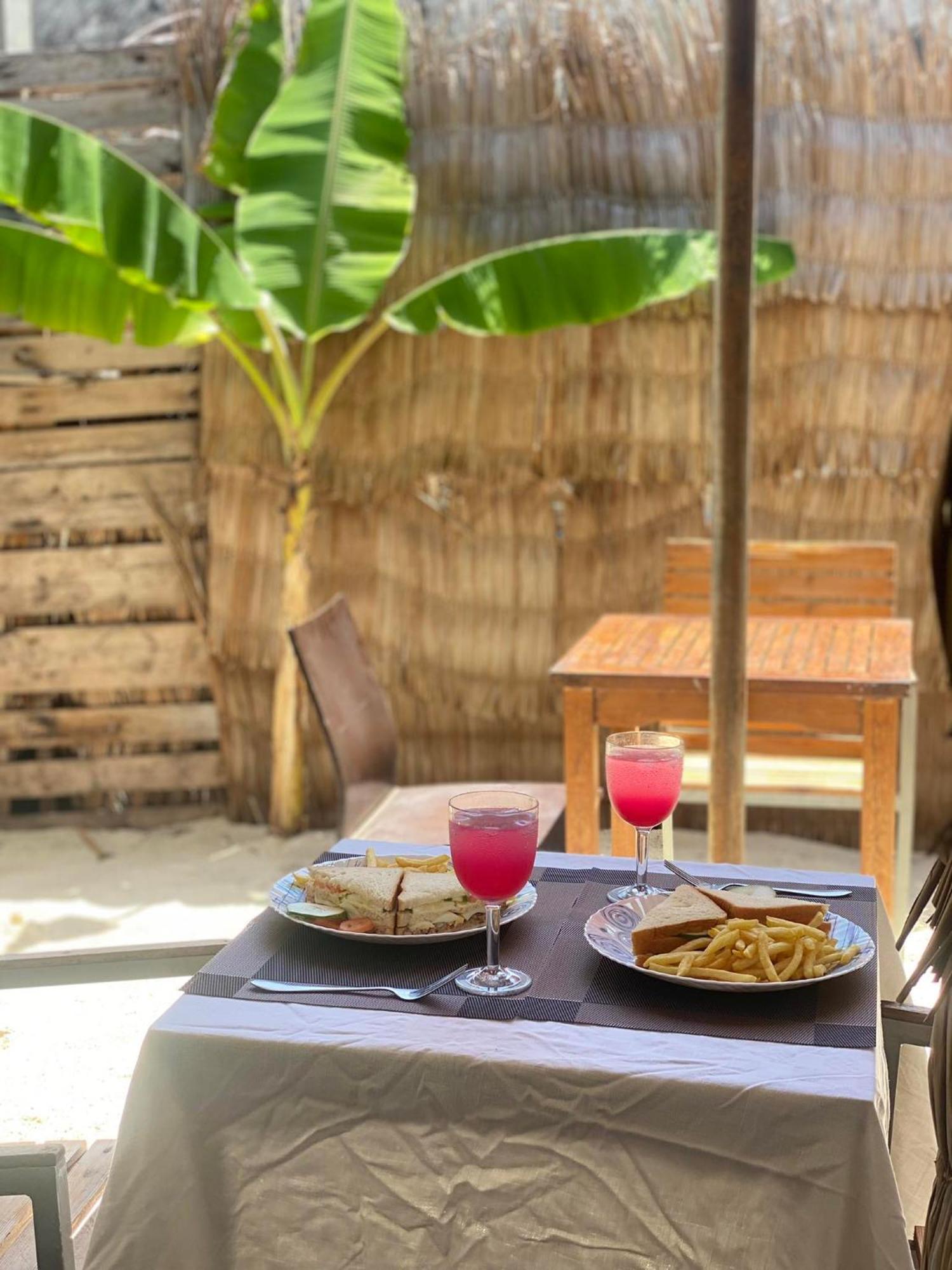 Rashuthere Maldives Rasdhoo Екстериор снимка